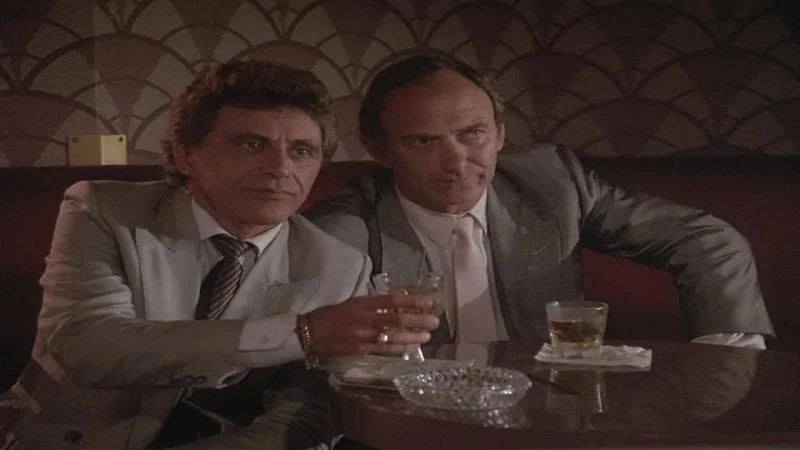 Кадры из сериала Полиция Майами: Отдел нравов (1984)